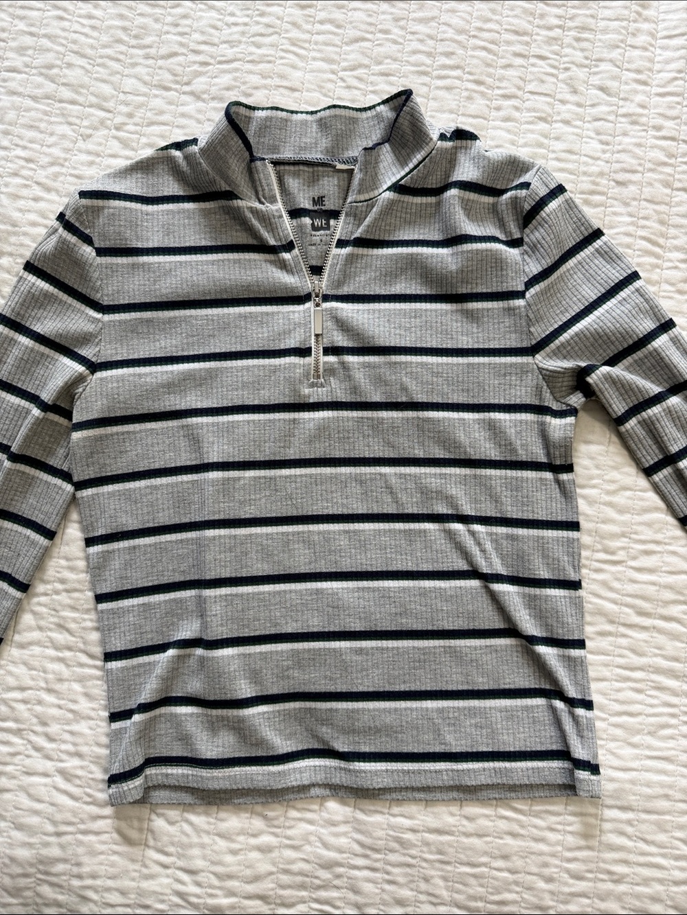 Me to We Light Gray and Black Striped Quarter-Zip Long Sleeve Tee